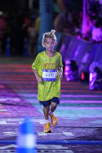 BIB: 7719, 3111
                            <button type="button" onclick="openModal(26222145)" class="btn btn-primary btn-sm float-right btn-popup" data-toggle="modal" data-target=".modal-high-quality">
                        <i class="fas fa-shopping-cart"></i> Add to Cart
                    </button>
                                            <button type="button" onclick="isThisMe(26222145, true)" class="btn btn-success btn-sm float-right btn-popup btn-isme hidden" data-toggle="tooltip" data-placement="bottom" title="นี่คือรูปของคุณใช่ไหม คลิกที่นี่เพื่อเอาเข้าอัลบั้ม">
                        <i class="fas fa-plus"></i> Add to album
                    </button>
                    <button type="button" onclick="isThisMe(26222145, false)" class="btn btn-warning btn-sm float-right btn-popup btn-isnotme hidden">
                        <i class="fas fa-ban"></i> Remove from album
                    </button>